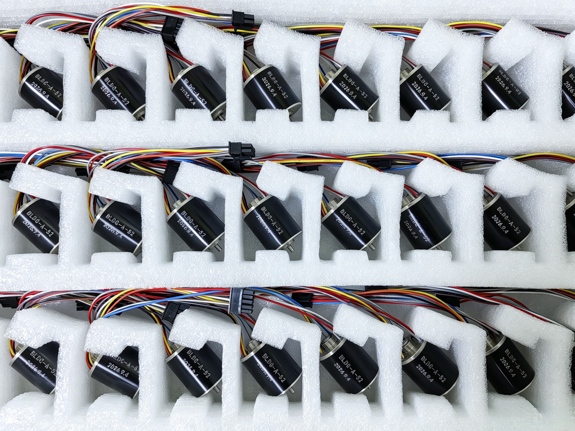 TKFAN CPAP Ventilator Motor BLDC-52 - Application Assembly TKFAN CPAP Ventilator Motor BLDC-52 assembled in medical oxygen concentrator housing